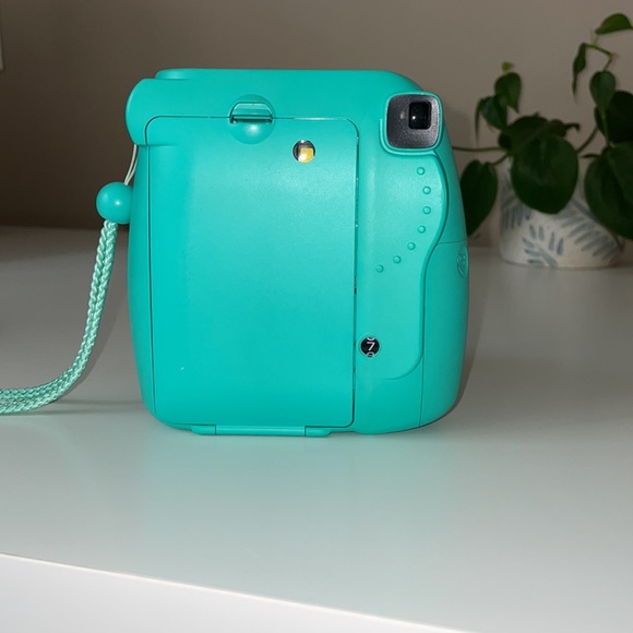 Camera - Picture 4 of 4